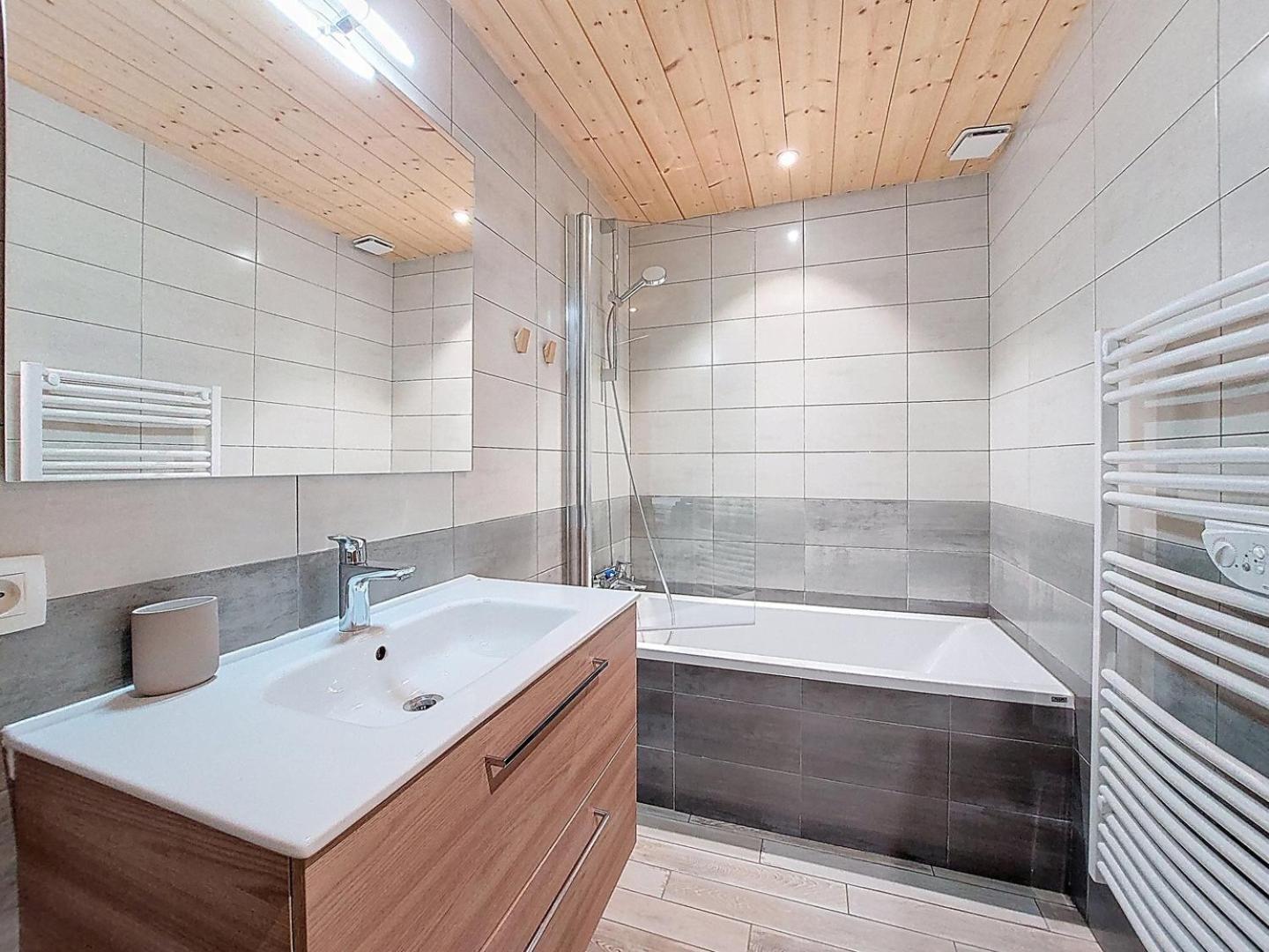 Appartement-3-Chambres-8-Couchages-Wifi-Montriond-Chebourins Bagian luar foto